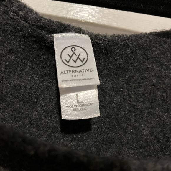 Alternative Earth Pitt Sweatshirt Size Large - Picture 4 of 8